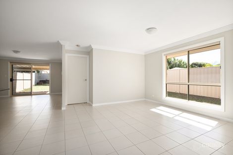 Property photo of 2/10 Moriarty Street Emerald QLD 4720