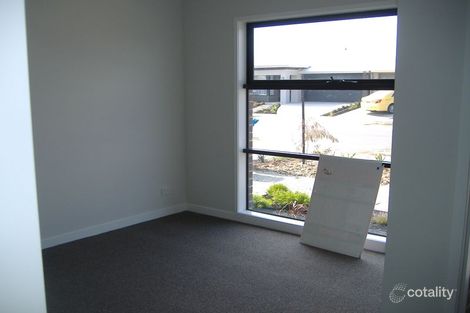 Property photo of 21 Destiny Drive Cranbourne North VIC 3977