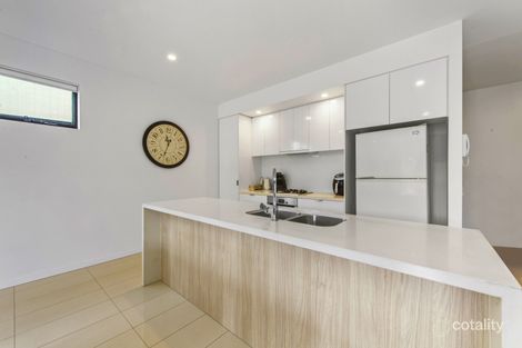 Property photo of 36 Promenade Circuit Hope Island QLD 4212