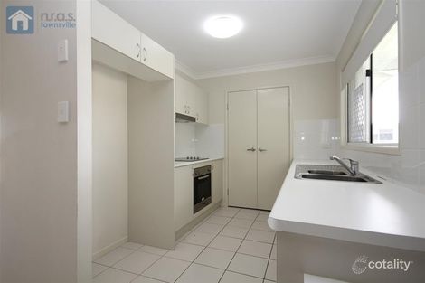 Property photo of 5 Ludlow Court Mount Low QLD 4818