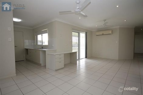 Property photo of 5 Ludlow Court Mount Low QLD 4818