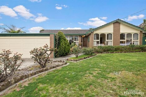 Property photo of 4 Snowden Drive Glen Waverley VIC 3150