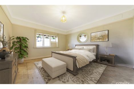 Property photo of 10 Albion Avenue Merrylands NSW 2160