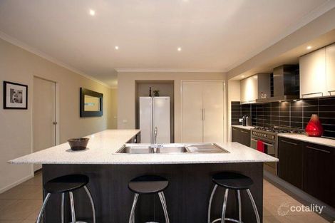 Property photo of 5 Dartmouth Chase Derrimut VIC 3026
