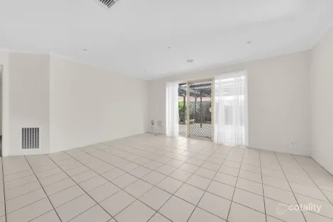 Property photo of 9 Fairhaven Boulevard Cranbourne West VIC 3977