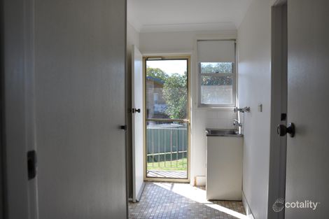 Property photo of 2/16 Brucedale Avenue Singleton NSW 2330
