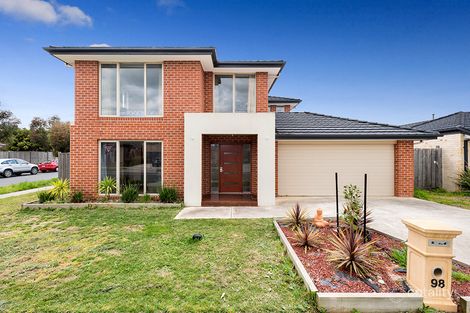 Property photo of 98 Laurimar Boulevard Doreen VIC 3754