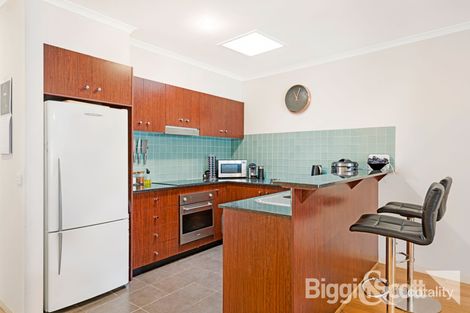 Property photo of 21 Cavalry Circuit Maribyrnong VIC 3032