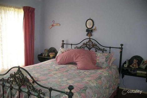 Property photo of 24 Mountain Street Sanctuary Point NSW 2540