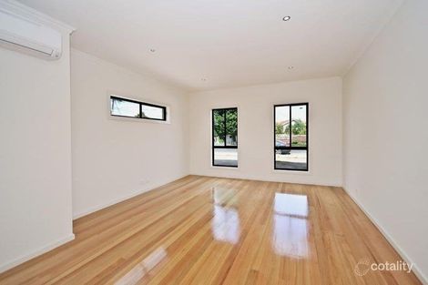 Property photo of 2/53 Glendale Road Springvale VIC 3171