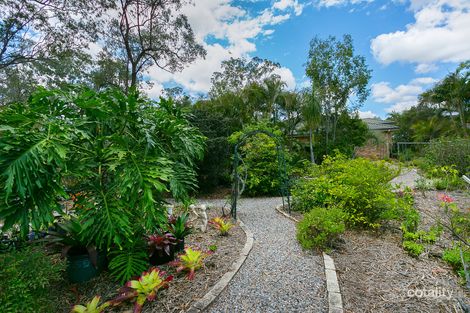 Property photo of 100-102 Fiona Street Bellbird Park QLD 4300