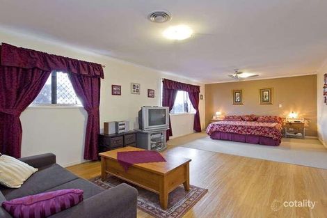 Property photo of 8 Brampton Close Redland Bay QLD 4165