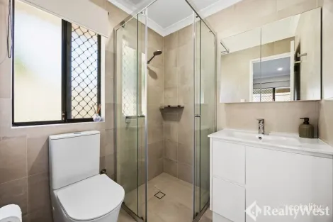 Property photo of 27 Terelinck Crescent Redcliffe WA 6104