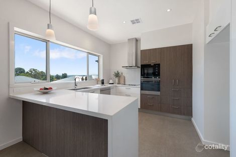 Property photo of 14 Lobelia Court Croydon VIC 3136