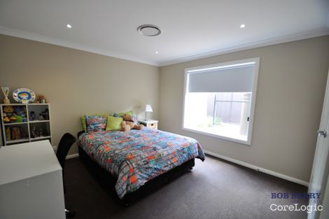 Property photo of 16 Ritz Place Dubbo NSW 2830