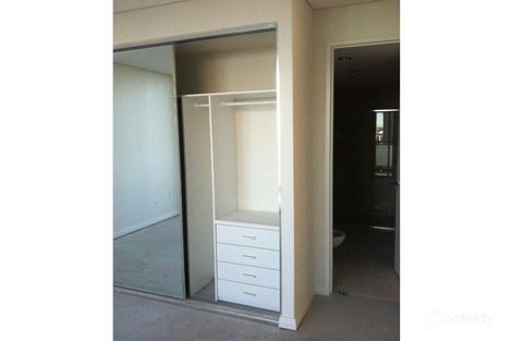 Property photo of 105/26-32 Marsh Street Wolli Creek NSW 2205