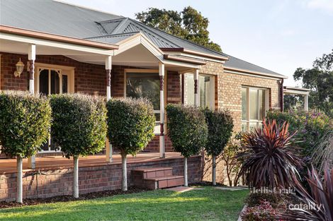 Property photo of 4 Ilinga Court Eltham VIC 3095