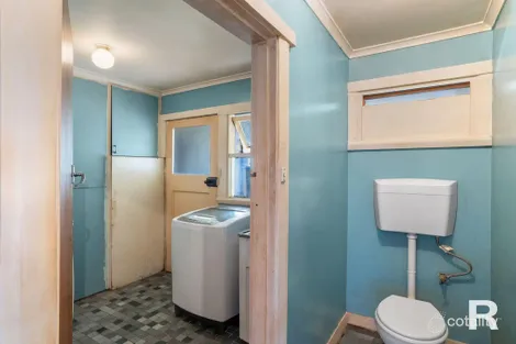 Property photo of 39 Thomas Street East Devonport TAS 7310