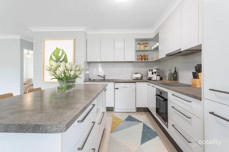 Property photo of 2/186 Mein Street Scarborough QLD 4020