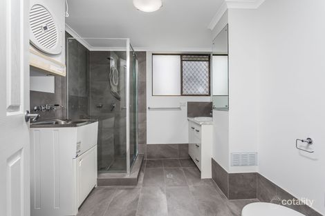 Property photo of 2/186 Mein Street Scarborough QLD 4020