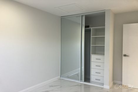 Property photo of 40 Hinton Loop Oran Park NSW 2570