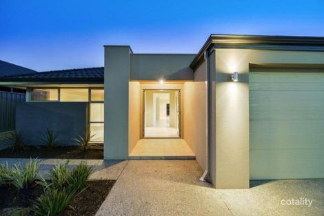 Property photo of 19 Ayer Road Queens Park WA 6107