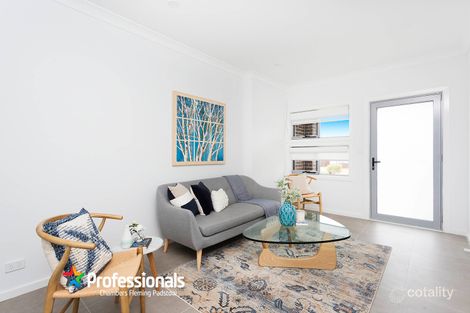 Property photo of 6A Grieve Crescent Milperra NSW 2214