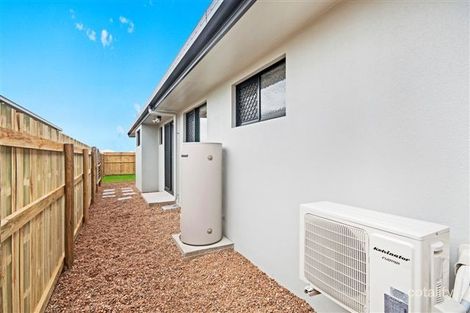 Property photo of 13 Catho Avenue Mount Low QLD 4818