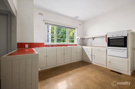 Property photo of 1 Grandview Road Box Hill South VIC 3128