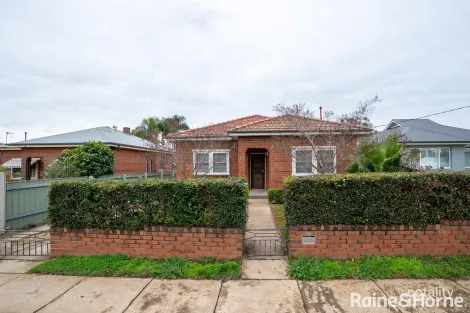 49 Bourke St, Turvey Park, NSW 2650