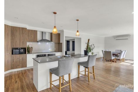 Property photo of 118 Sovereign Drive Deebing Heights QLD 4306