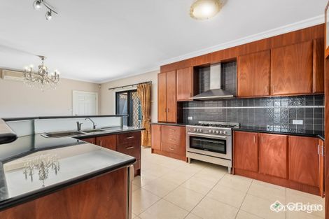 Property photo of 25 Pilbara Avenue Burnside VIC 3023