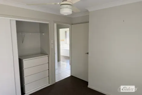 Property photo of 27 Cunningham Avenue Laidley North QLD 4341