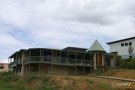 4 Shannan Pl, Kenmore Hills, QLD 4069