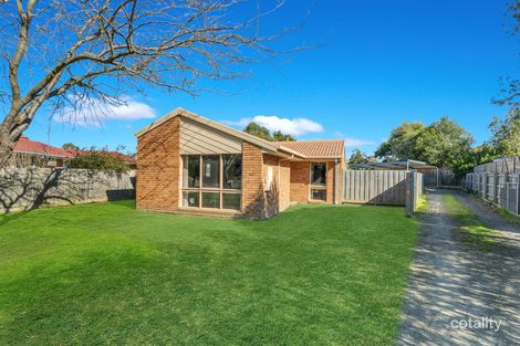 Property photo of 17 Nabilla Court Pakenham VIC 3810