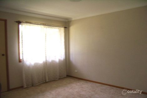 Property photo of 6 McMahon Court Bethania QLD 4205