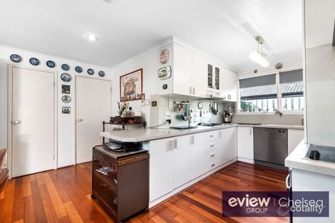 Property photo of 19 Tarongo Drive Aspendale VIC 3195
