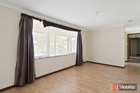 Property photo of 8 Farr Court Para Hills West SA 5096