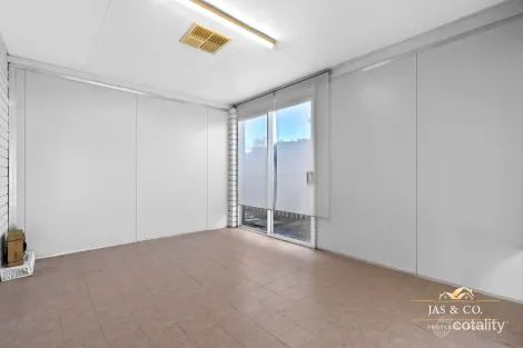 Property photo of 3 Hakea Close Ballajura WA 6066