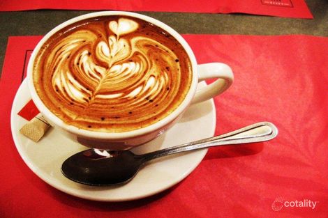 610d Hampton St, Brighton, VIC 3186