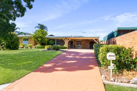 Property photo of 2 Tudor Place Glenfield NSW 2167
