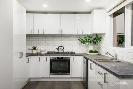 Property photo of 4/422 Middleborough Road Blackburn VIC 3130