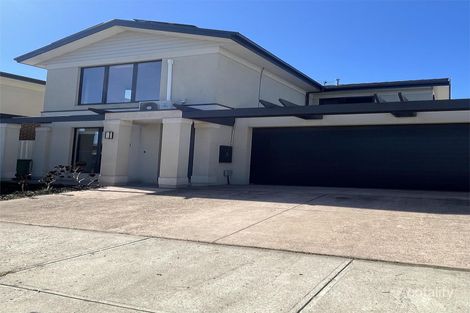 Property photo of 107 Billy Buttons Drive Narre Warren VIC 3805