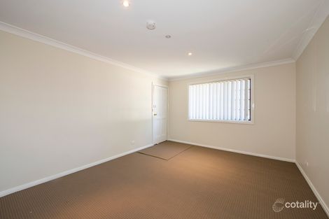 Property photo of 3/5 Kenarf Close Kingswood NSW 2747