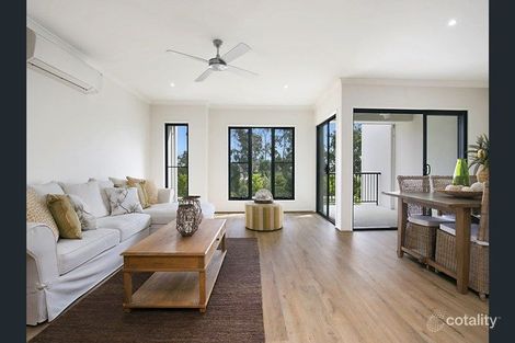 Property photo of 16 Dubai Circuit Spring Mountain QLD 4300