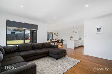 Property photo of 8 Dianella Drive Blackmans Bay TAS 7052