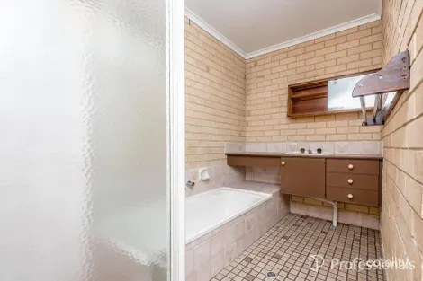 Property photo of 4 Ruth Street Karloo WA 6530