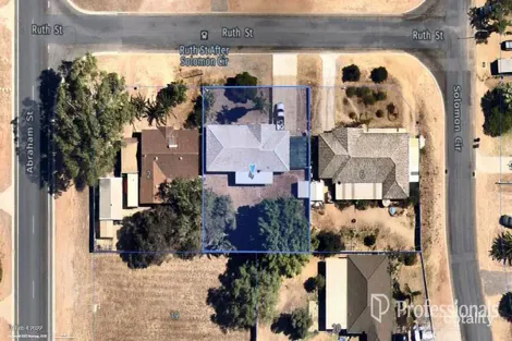 Property photo of 4 Ruth Street Karloo WA 6530