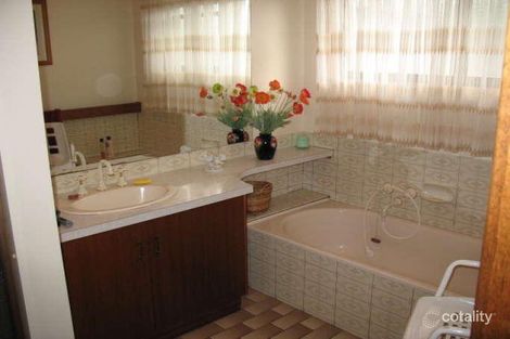 Property photo of 4 Cecil Street Warrnambool VIC 3280