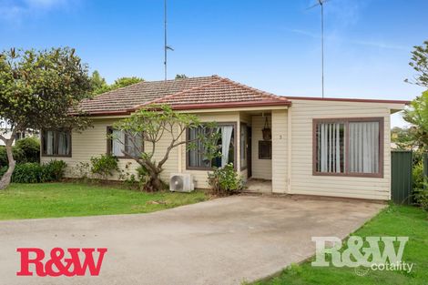 3 Donaldson St, Bradbury, NSW 2560